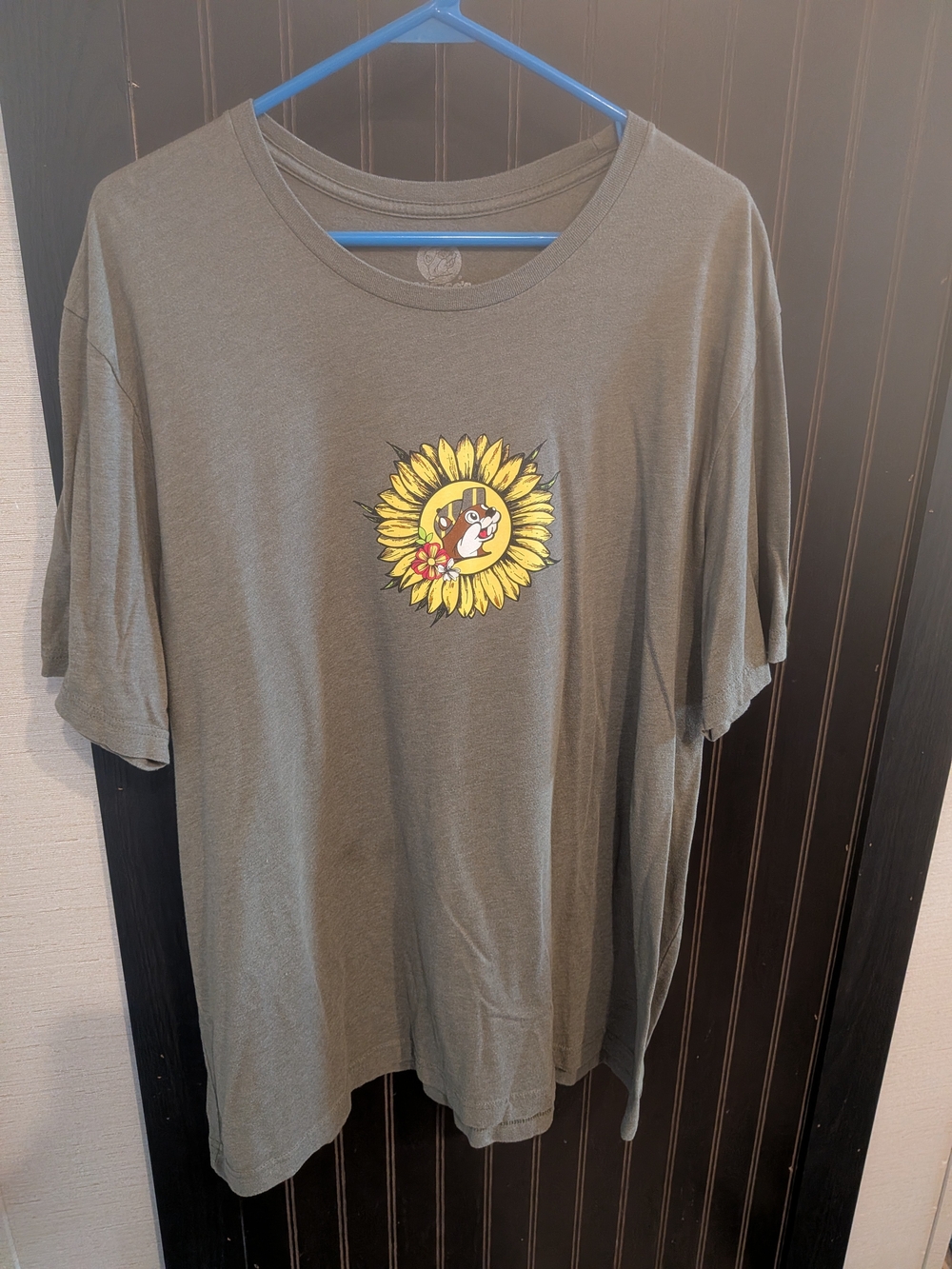Buc-Ee's Olive Green T-Shirt with Sunflower Print